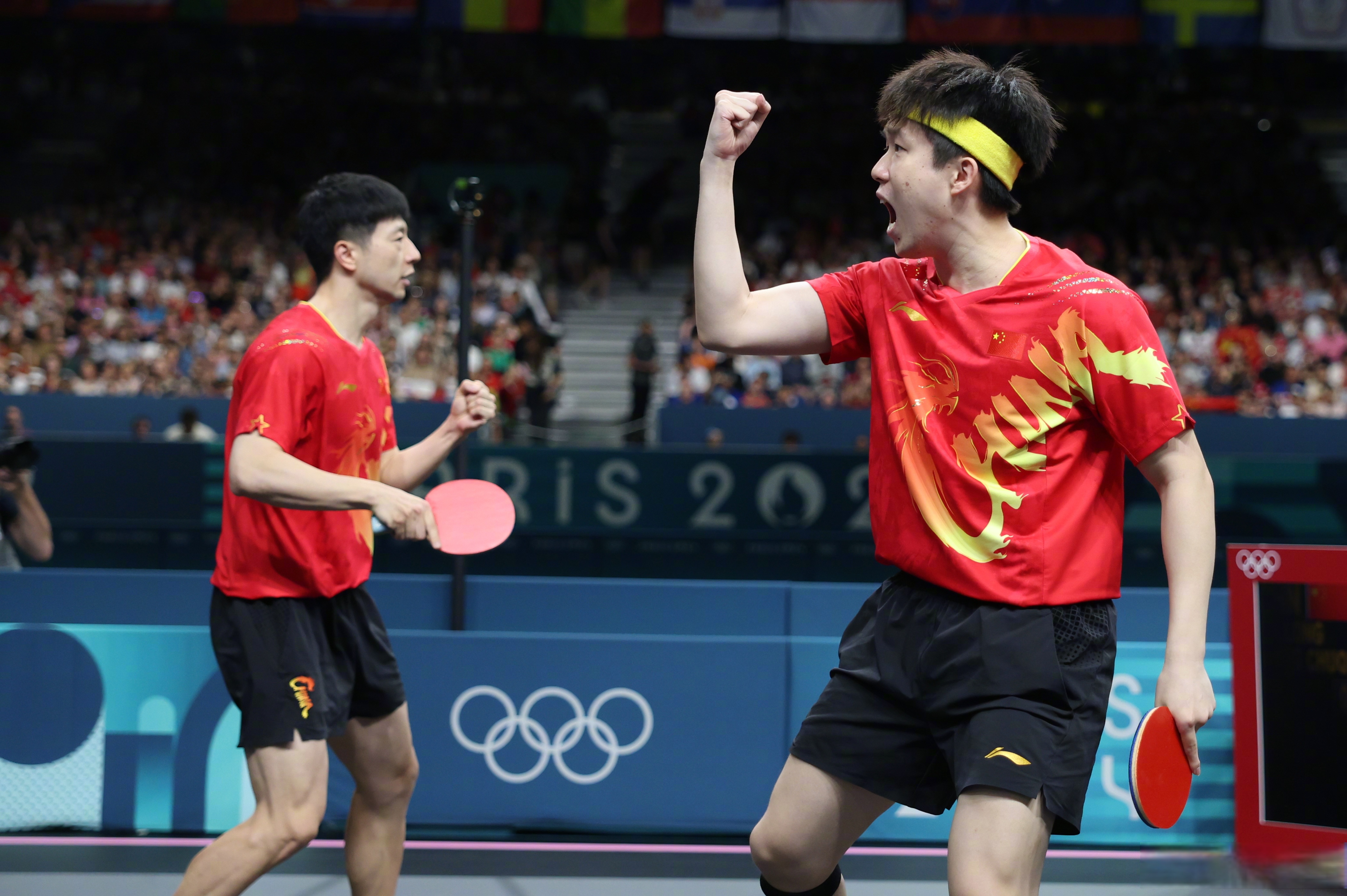 包含法国乒乓球队险胜波兰乒乓球队，马龙爆发神勇的词条